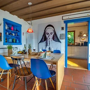 Idyllisches Mit 4 Sz, Sauna, Fitness&panoramablick Villa