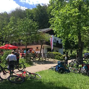 Herberg Talstation Heumoederntal